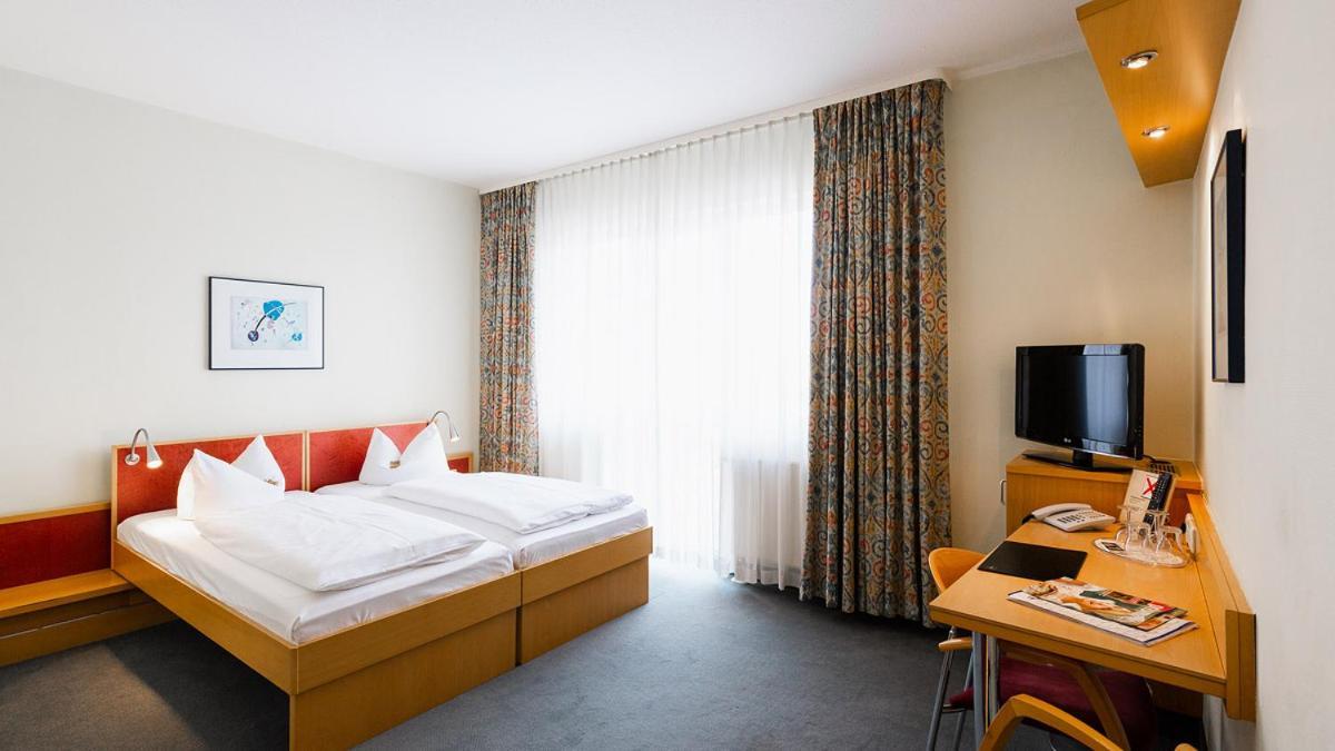 Hotel Ilmtal Mellingen Luaran gambar